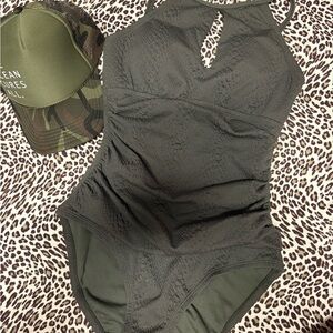 Ellen Tracy Women's One Piece Swimsuit